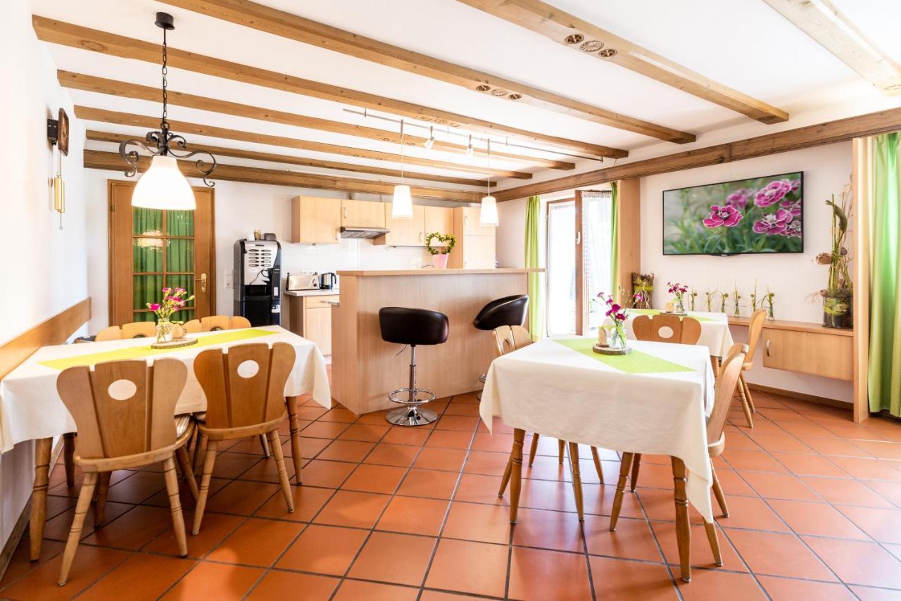 Gastehaus Reichersbeuern ภายนอก รูปภาพ